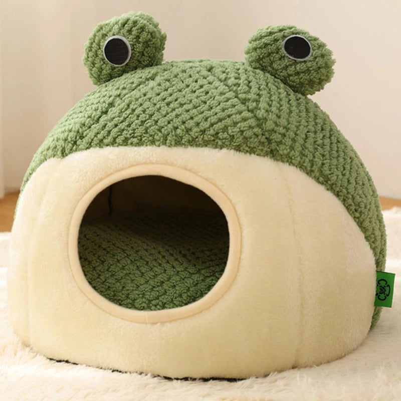 Comfortable And Unique Frog Designed Pet Bed