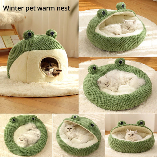 Comfortable And Unique Frog Designed Pet Bed