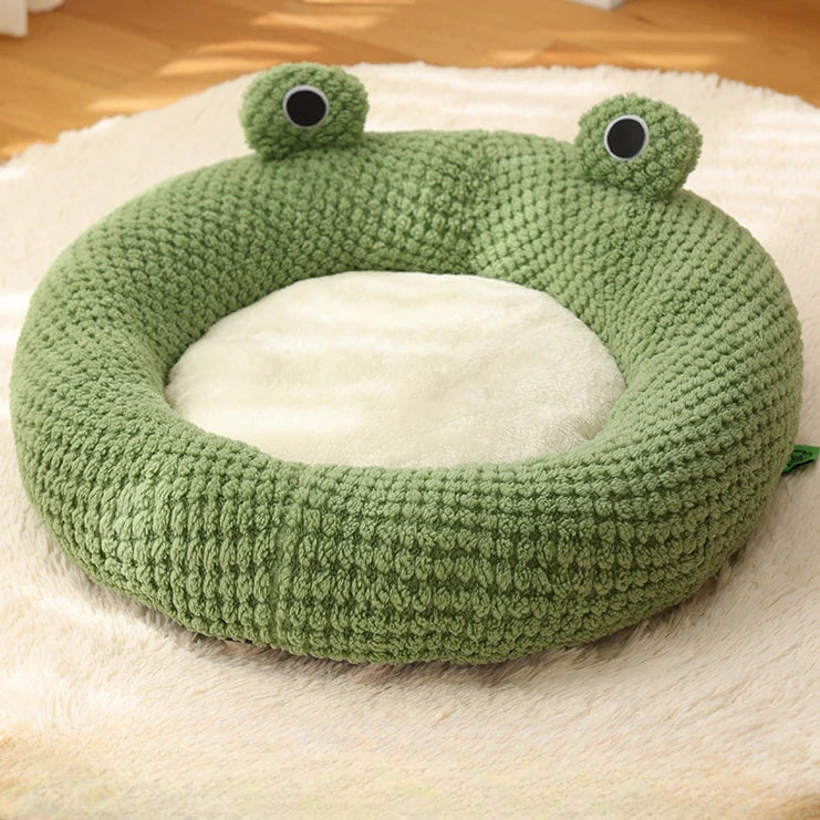 Comfortable And Unique Frog Designed Pet Bed